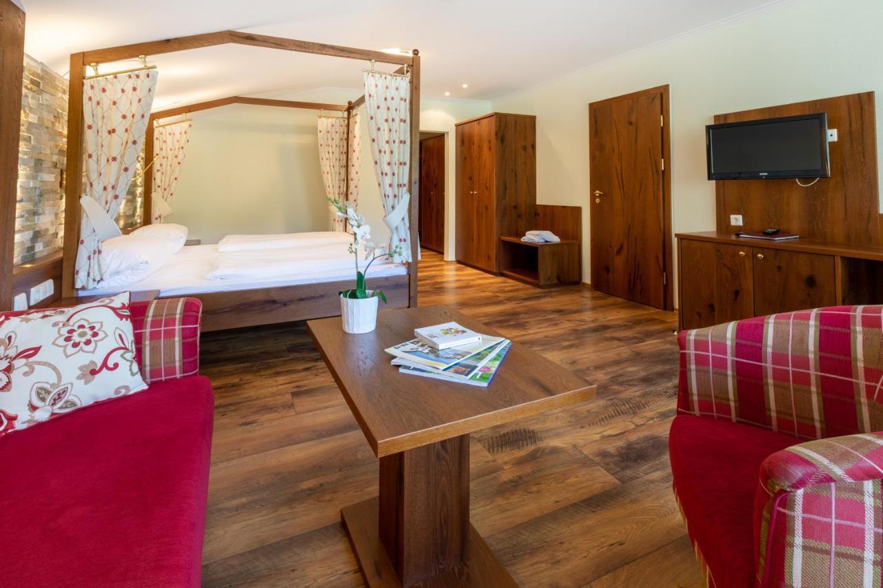 Sackmann Wanderhotel Baiersbronn Buitenkant foto