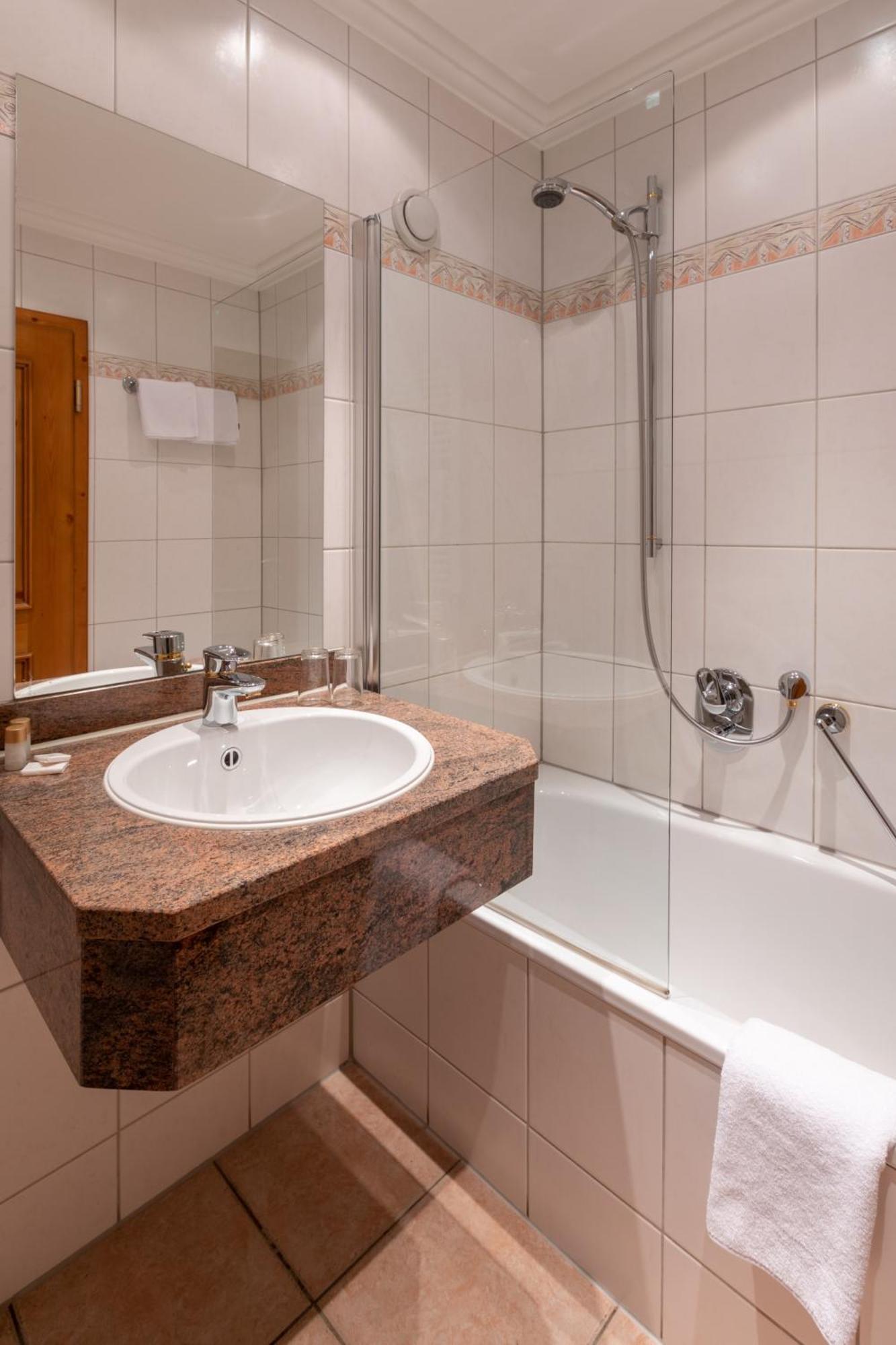 Sackmann Wanderhotel Baiersbronn Buitenkant foto